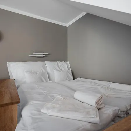 Eclipse Elegance بودابست