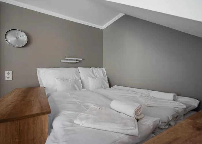 Eclipse Elegance Budapest